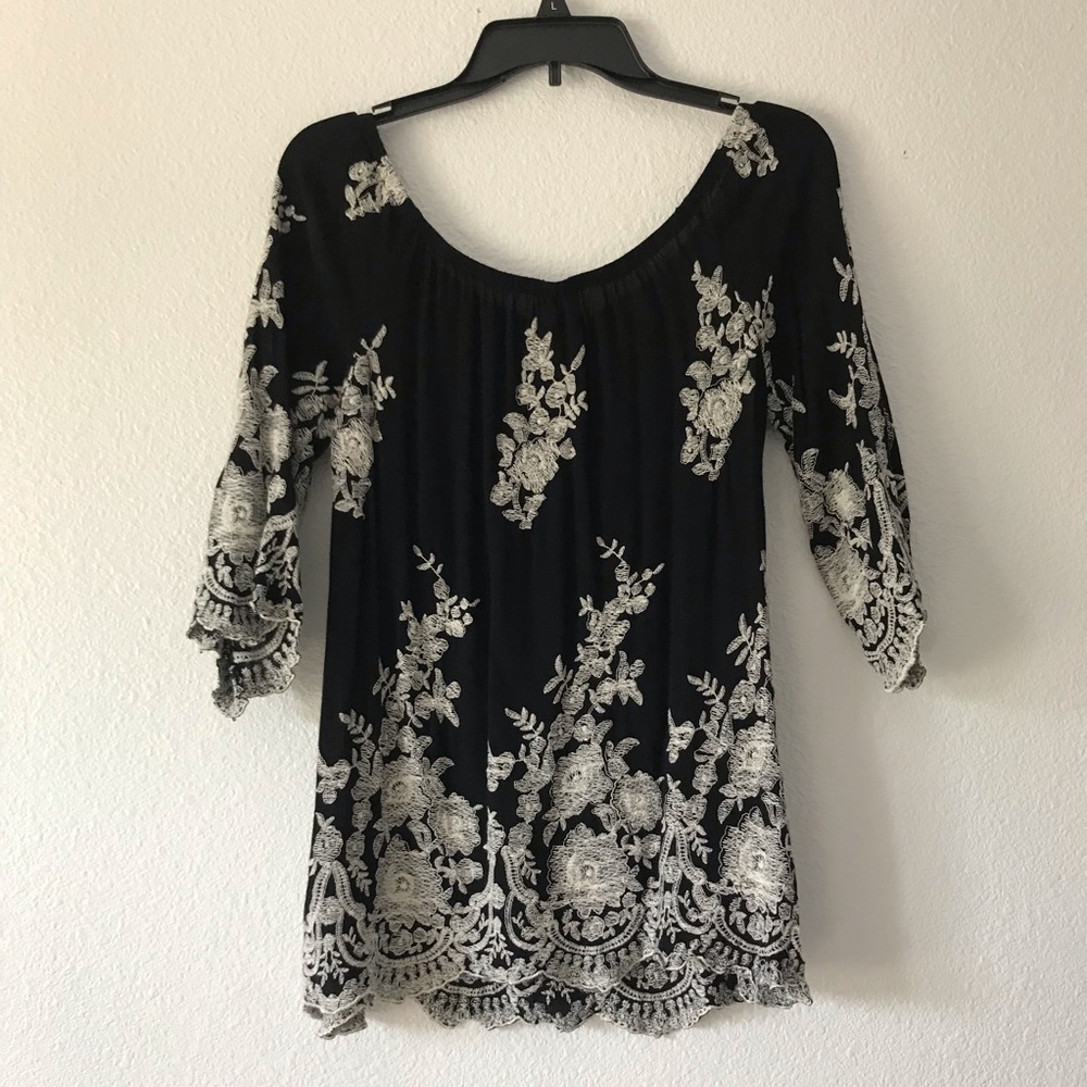 Medium Embroidered Blouse Floral Off Shoulder Cute